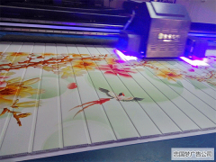 UV平板打印机和喷绘机有什么区别